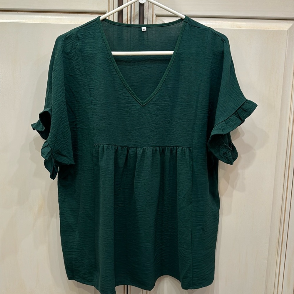 Ruffle sleeve top